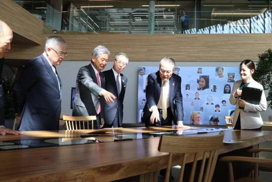 도카이 지역 경제 간담회 시찰회(2/20)